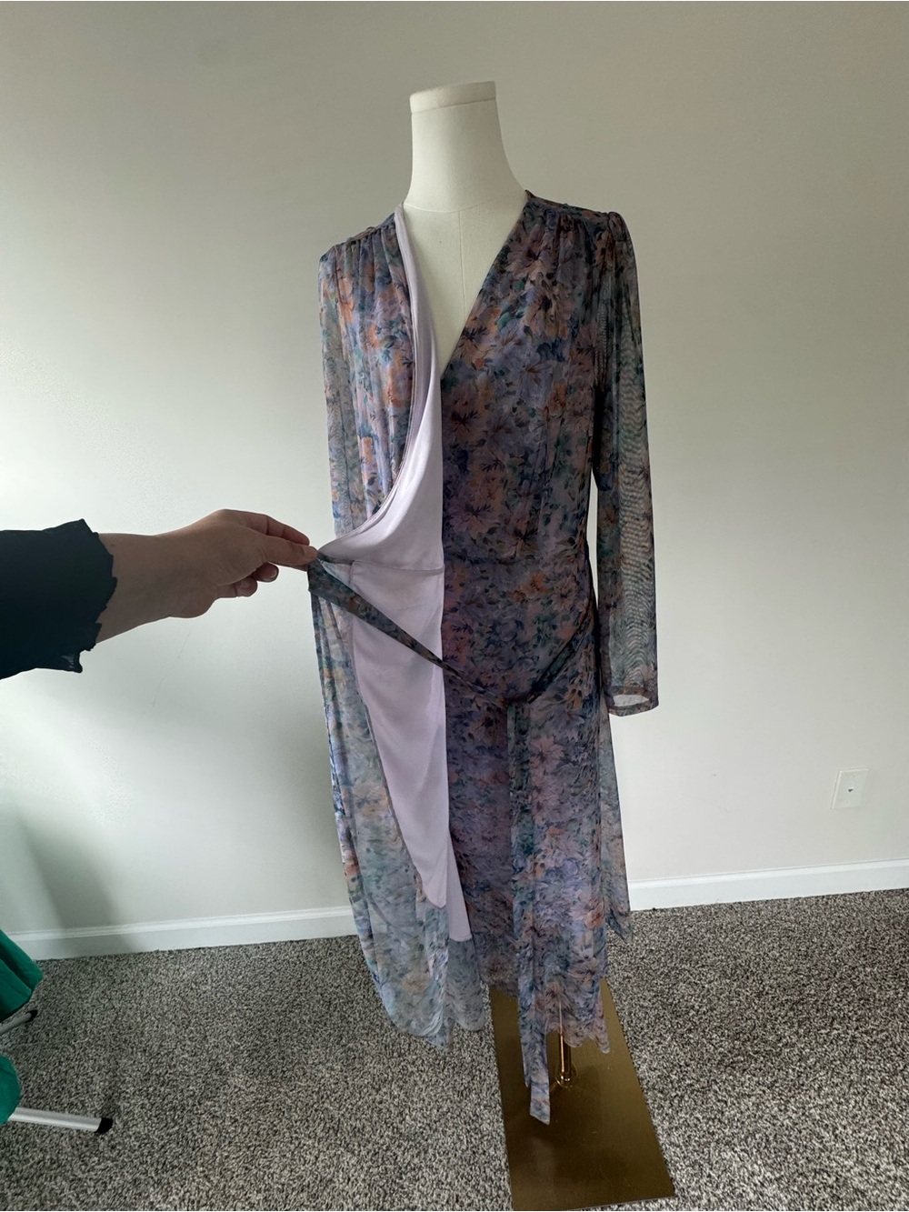 Laundry by Shelli Segal Floral Wrap Midi Maxi Dress Size 12 Long Sleeve Lined - Picture 7 of 7